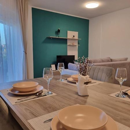 Apartmani Toni Drniš Exterior foto